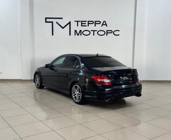 Mercedes-Benz C-Класс III (W204) Рестайлинг с пробегом 2011 года, цена 1 350 000 рублей, 251492 км, седан, Автокод Объявления