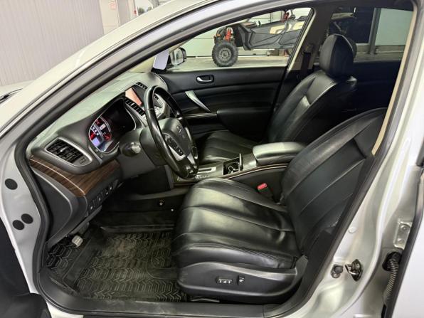 Nissan Teana II Рестайлинг с пробегом 2011 года, цена 1 097 000 рублей, 270624 км, седан, Автокод Объявления