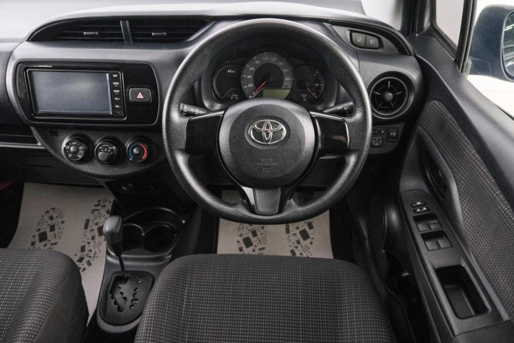 Toyota Vitz III (XP130) Рестайлинг 2 Красноярск  - изображение 14