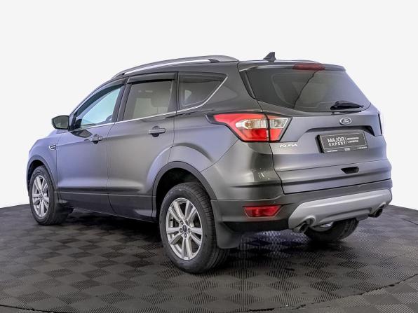 Ford Kuga II Рестайлинг с пробегом 2018 года, цена 1 425 000 рублей, 186959 км, внедорожник, Автокод Объявления