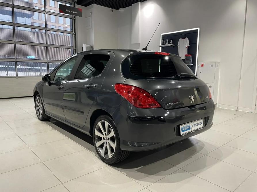 Peugeot 308 I Москва  - изображение 6