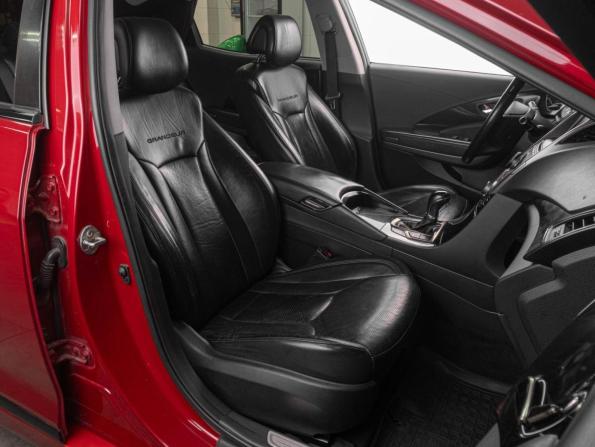 Hyundai Grandeur V с пробегом 2012 года, цена 1 029 000 рублей, 183356 км, седан, Автокод Объявления