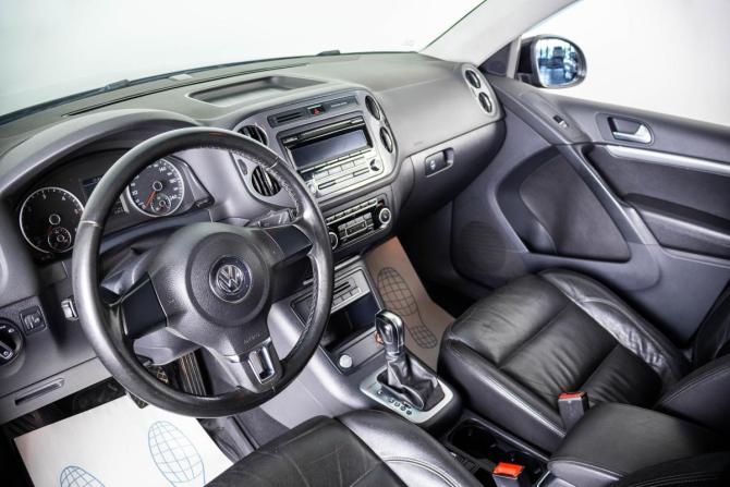 Volkswagen Tiguan I Рестайлинг с пробегом 2012 года, цена 1 349 000 рублей, 215000 км, внедорожник, Автокод Объявления