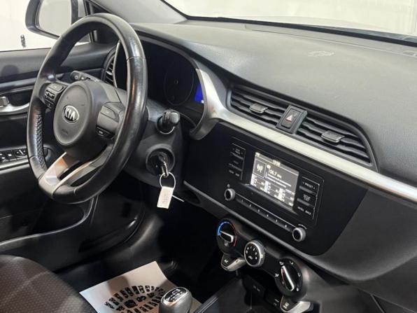 Kia Rio IV Рестайлинг с пробегом 2020 года, цена 1 565 000 рублей, 58374 км, седан, Автокод Объявления