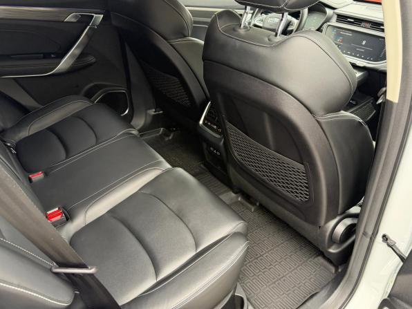 Geely Atlas Pro с пробегом 2023 года, цена 1 899 000 рублей, 81000 км, внедорожник, Автокод Объявления