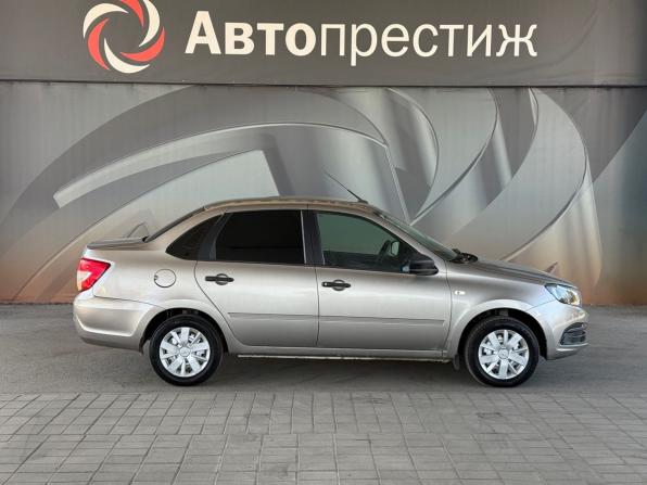 Lada (ВАЗ) Granta I Рестайлинг с пробегом 2019 года, цена 720 000 рублей, 43800 км, седан, Автокод Объявления