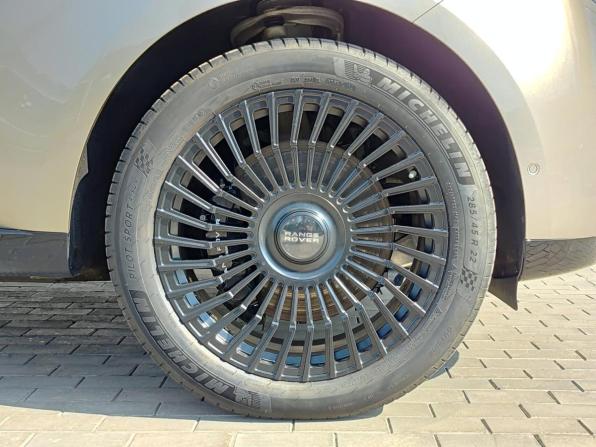 Land Rover Range Rover V с пробегом 2022 года, цена 19 500 000 рублей, 11272 км, внедорожник, Автокод Объявления