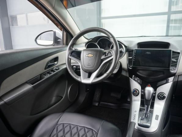Chevrolet Cruze I с пробегом 2010 года, цена 615 000 рублей, 215836 км, седан, Автокод Объявления