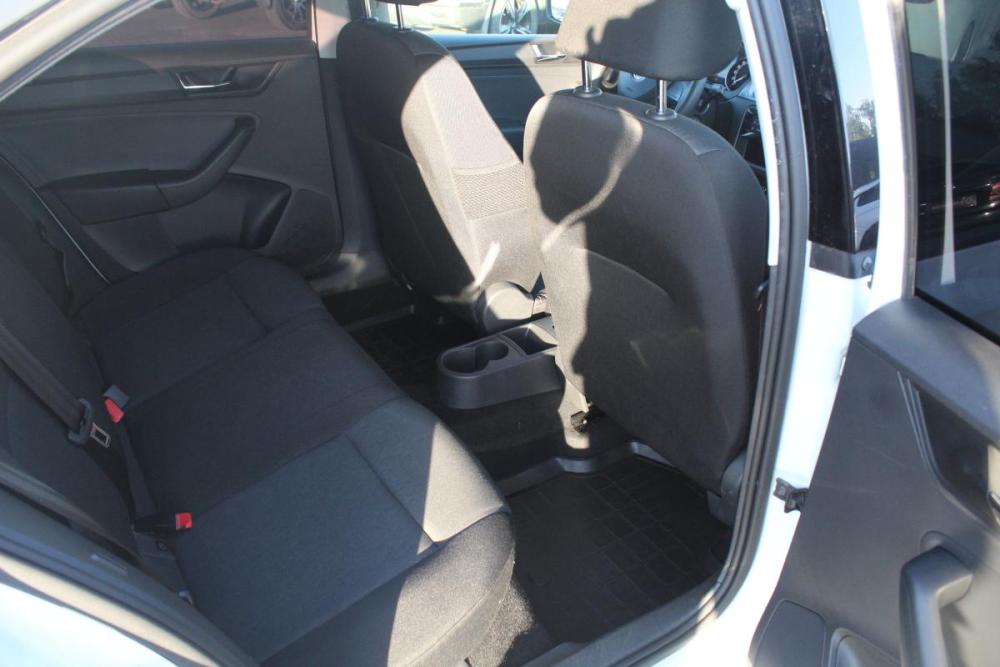 Skoda Rapid I Рестайлинг Брянск  - изображение 18