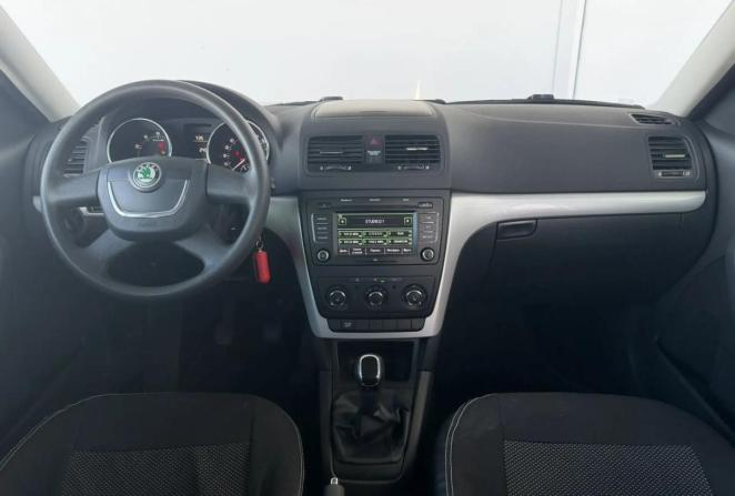 Skoda Yeti I с пробегом 2012 года, цена 695 000 рублей, 96401 км, внедорожник, Автокод Объявления