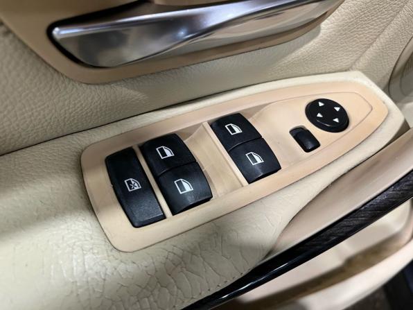 BMW 3 серии VI (F3x) с пробегом 2012 года, цена 1 295 000 рублей, 213298 км, седан, Автокод Объявления