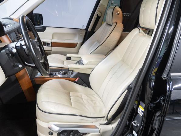 Land Rover Range Rover III Рестайлинг 2 с пробегом 2010 года, цена 1 849 000 рублей, 213296 км, внедорожник, Автокод Объявления