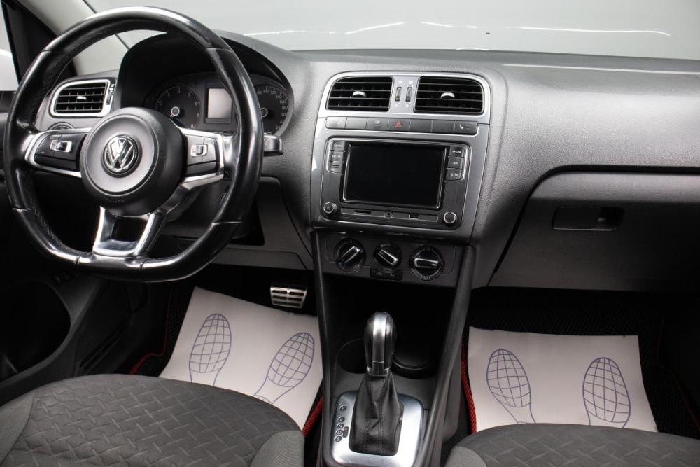 Volkswagen Polo V Рестайлинг Оренбург  - изображение 9