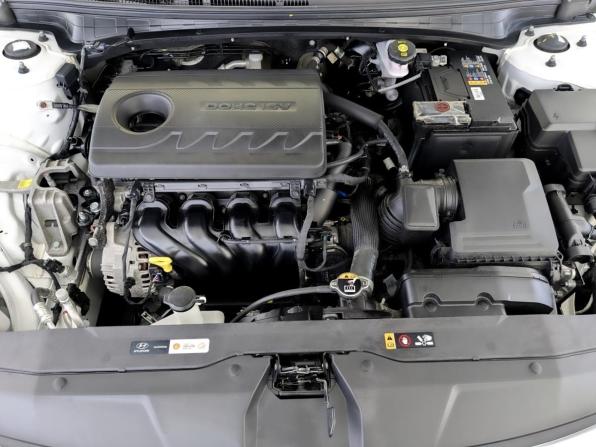 Hyundai Elantra VII (CN7) с пробегом 2022 года, цена 1 990 000 рублей, 61860 км, седан, Автокод Объявления