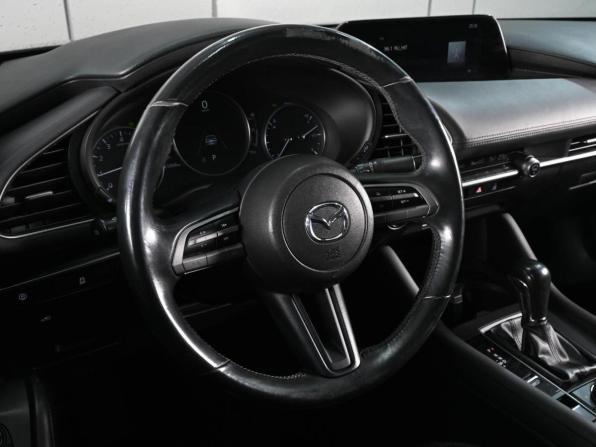 Mazda 3 IV (BP) с пробегом 2019 года, цена 2 399 000 рублей, 65068 км, седан, Автокод Объявления