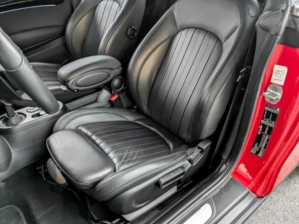 Mini Countryman II Рестайлинг с пробегом 2022 года, цена 3 750 000 рублей, 48330 км, внедорожник, Автокод Объявления