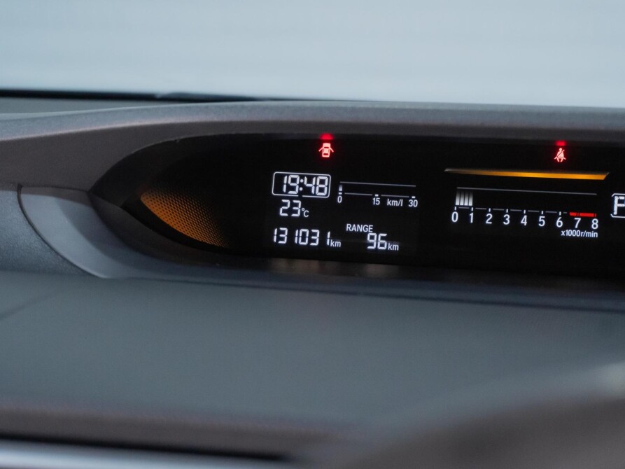 Honda Stepwgn V Сургут  - изображение 24