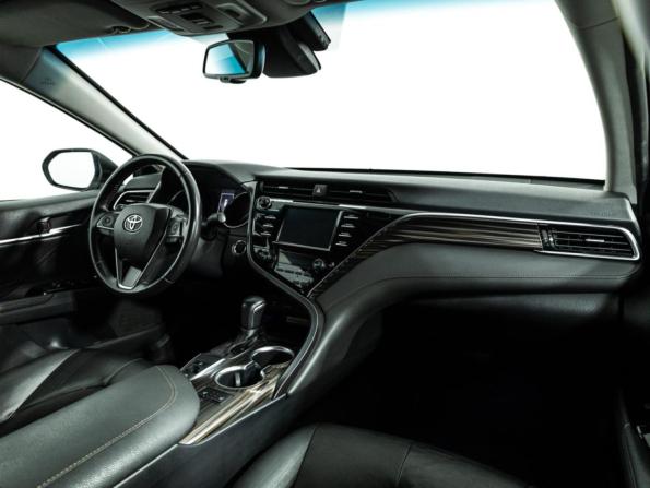 Toyota Camry VIII (XV70) с пробегом 2018 года, цена 2 319 000 рублей, 153254 км, седан, Автокод Объявления