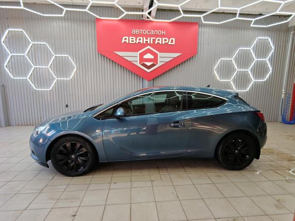 Opel Astra J Рестайлинг с пробегом 2013 года, цена 1 000 000 рублей, 158272 км, хэтчбек, Автокод Объявления
