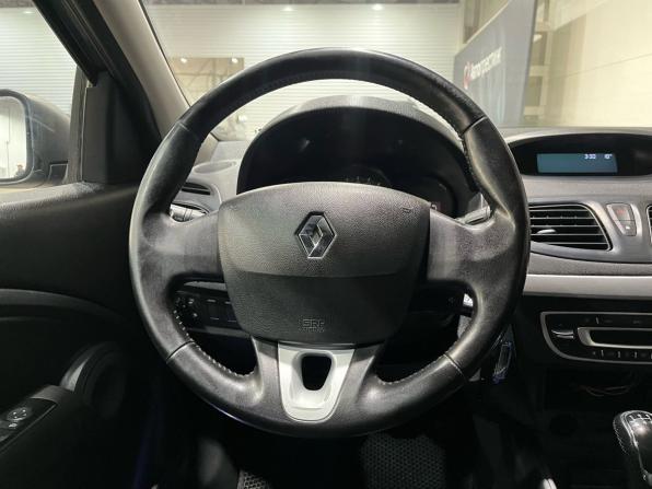 Renault Fluence I с пробегом 2012 года, цена 540 000 рублей, 325328 км, седан, Автокод Объявления
