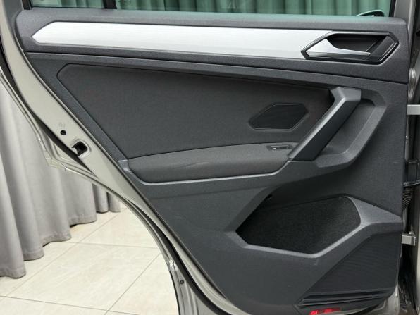 Volkswagen Tiguan II с пробегом 2017 года, цена 2 199 000 рублей, 139440 км, внедорожник, Автокод Объявления