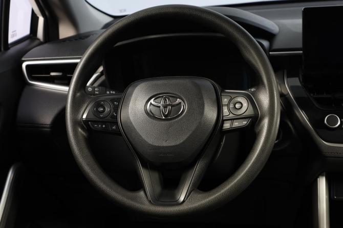 Toyota Corolla Cross I с пробегом 2024 года, цена 2 899 000 рублей, 26650 км, внедорожник, Автокод Объявления