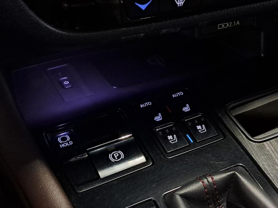 Lexus RX IV Рестайлинг Набережные Челны  - изображение 28