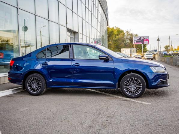 Volkswagen Jetta VI с пробегом 2013 года, цена 1 098 000 рублей, 178000 км, седан, Автокод Объявления