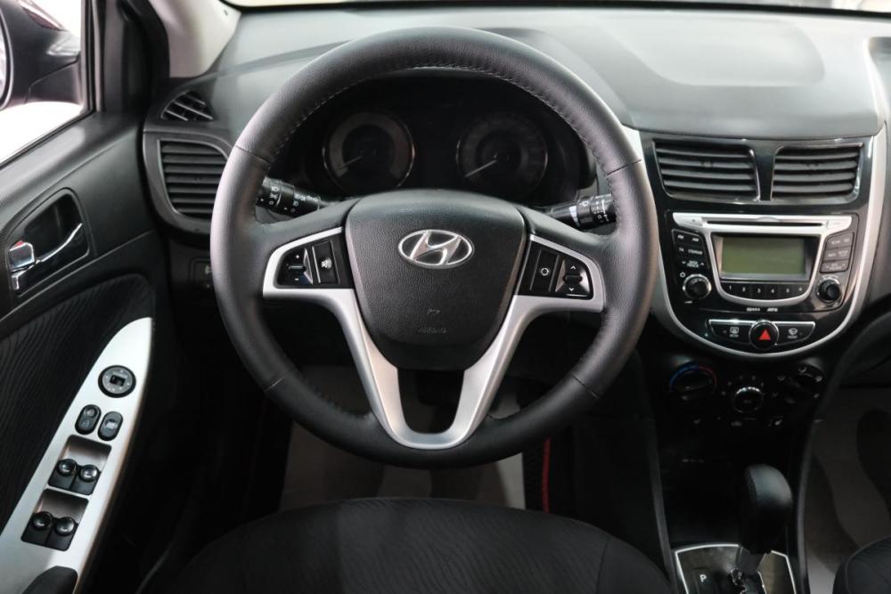 Hyundai Solaris I Омск  - изображение 12