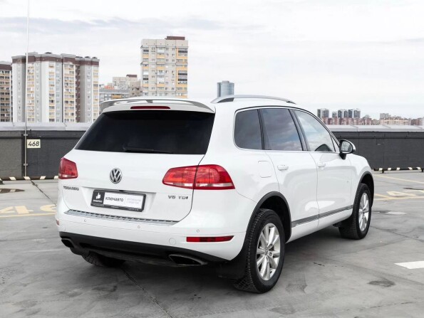 Volkswagen Touareg II с пробегом 2014 года, цена 2 515 000 рублей, 174000 км, внедорожник, Автокод Объявления