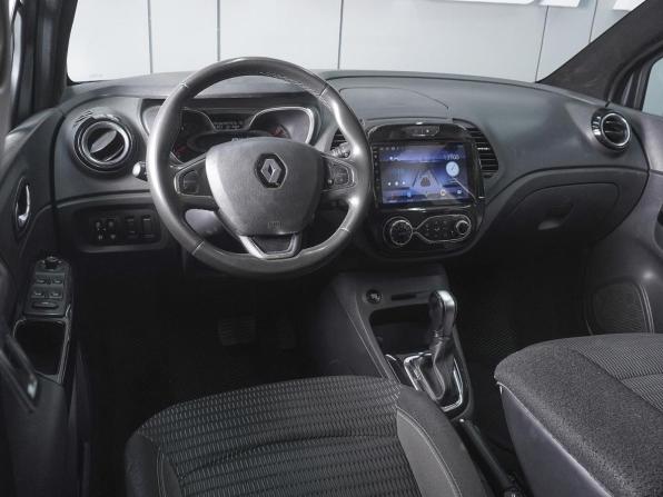 Renault Kaptur I с пробегом 2017 года, цена 1 379 000 рублей, 110346 км, внедорожник, Автокод Объявления