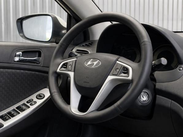 Hyundai Solaris I с пробегом 2011 года, цена 717 000 рублей, 191393 км, хэтчбек, Автокод Объявления