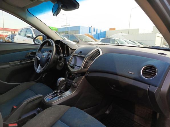 Chevrolet Cruze I Рестайлинг с пробегом 2013 года, цена 665 000 рублей, 185690 км, универсал, Автокод Объявления
