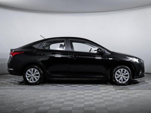 Hyundai Solaris II Рестайлинг с пробегом 2020 года, цена 1 749 000 рублей, 8011 км, седан, Автокод Объявления