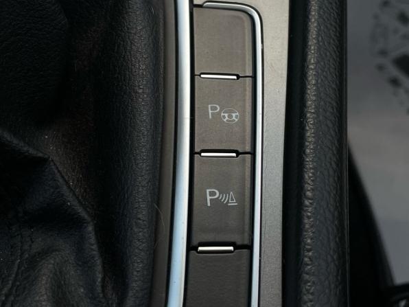 Volkswagen Golf VII с пробегом 2013 года, цена 1 330 000 рублей, 163107 км, хэтчбек, Автокод Объявления