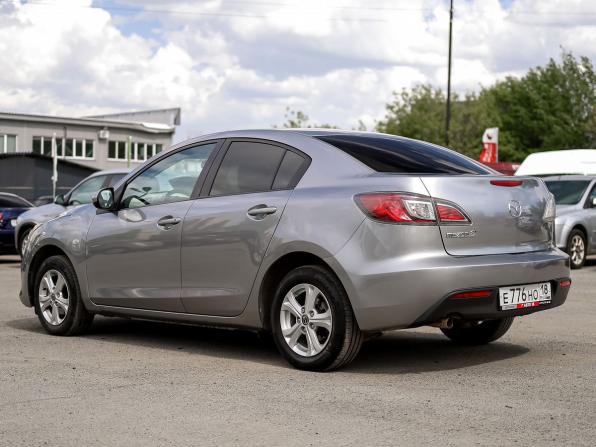 Mazda 3 II (BL) Рестайлинг с пробегом 2011 года, цена 779 000 рублей, 215278 км, седан, Автокод Объявления