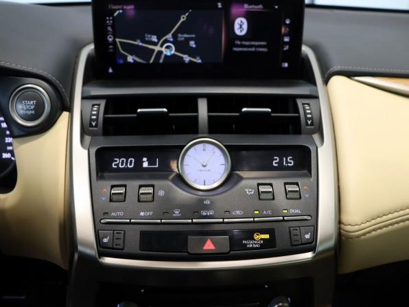 Lexus NX I Рестайлинг с пробегом 2021 года, цена 3 120 000 рублей, 170430 км, внедорожник, Автокод Объявления