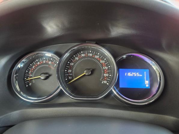 Renault Sandero II с пробегом 2015 года, цена 879 000 рублей, 115950 км, хэтчбек, Автокод Объявления