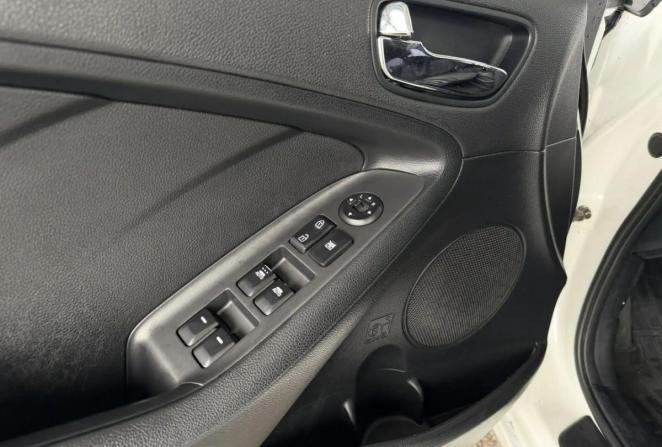 Kia Cerato III с пробегом 2014 года, цена 1 075 000 рублей, 157532 км, седан, Автокод Объявления