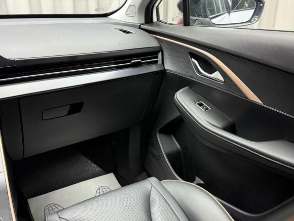 Omoda C5 I с пробегом 2023 года, цена 2 099 000 рублей, 53755 км, внедорожник, Автокод Объявления