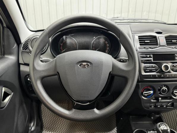 Lada (ВАЗ) Granta I Рестайлинг с пробегом 2022 года, цена 848 000 рублей, 42606 км, седан, Автокод Объявления