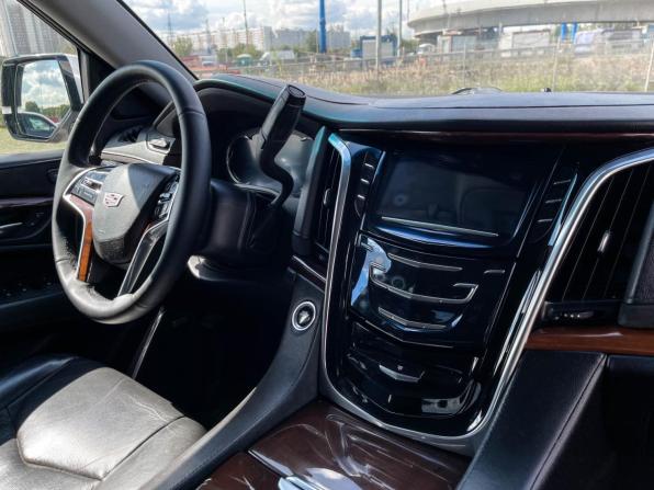 Cadillac Escalade IV с пробегом 2018 года, цена 4 599 000 рублей, 163807 км, внедорожник, Автокод Объявления