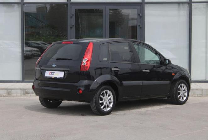 Ford Fiesta Mk5 с пробегом 2008 года, цена 399 000 рублей, 136092 км, хэтчбек, Автокод Объявления