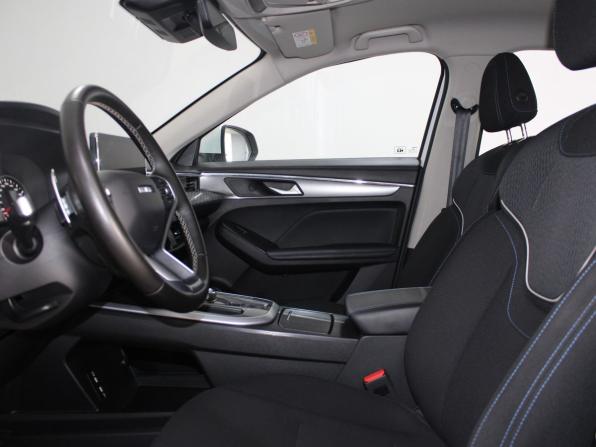 Haval Jolion I с пробегом 2023 года, цена 1 989 900 рублей, 28612 км, внедорожник, Автокод Объявления