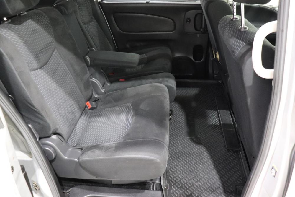 Nissan Serena IV (C26) Иркутск  - изображение 18