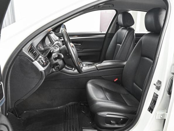 BMW 5 серии VI (F10/F11/F07) Рестайлинг с пробегом 2014 года, цена 1 999 000 рублей, 242737 км, седан, Автокод Объявления