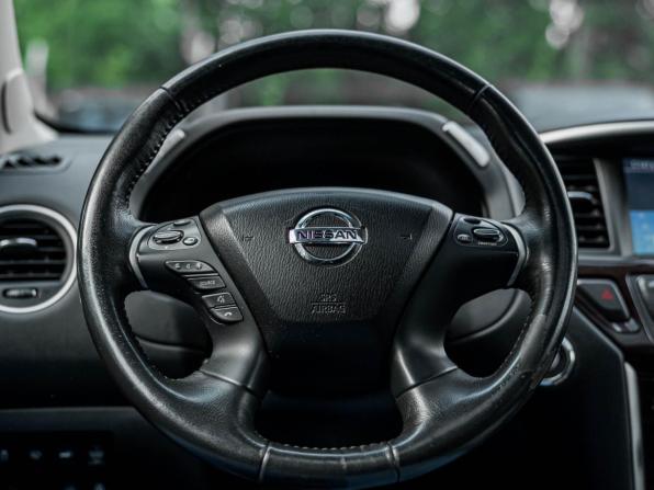 Nissan Pathfinder IV с пробегом 2014 года, цена 1 470 000 рублей, 182248 км, внедорожник, Автокод Объявления