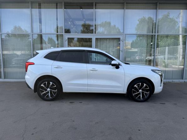 Haval Jolion I Рестайлинг с пробегом 2023 года, цена 1 991 000 рублей, 49900 км, внедорожник, Автокод Объявления