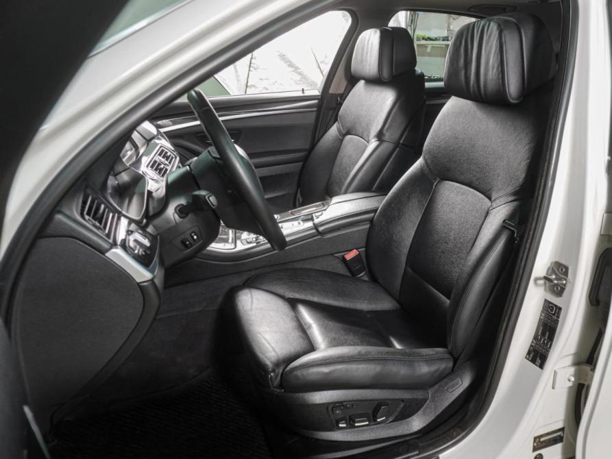 BMW 5 серии VI (F10/F11/F07) Воронеж  - изображение 10
