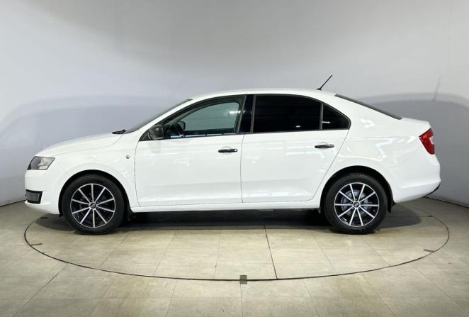 Skoda Rapid I с пробегом 2016 года, цена 970 000 рублей, 185703 км, лифтбек, Автокод Объявления